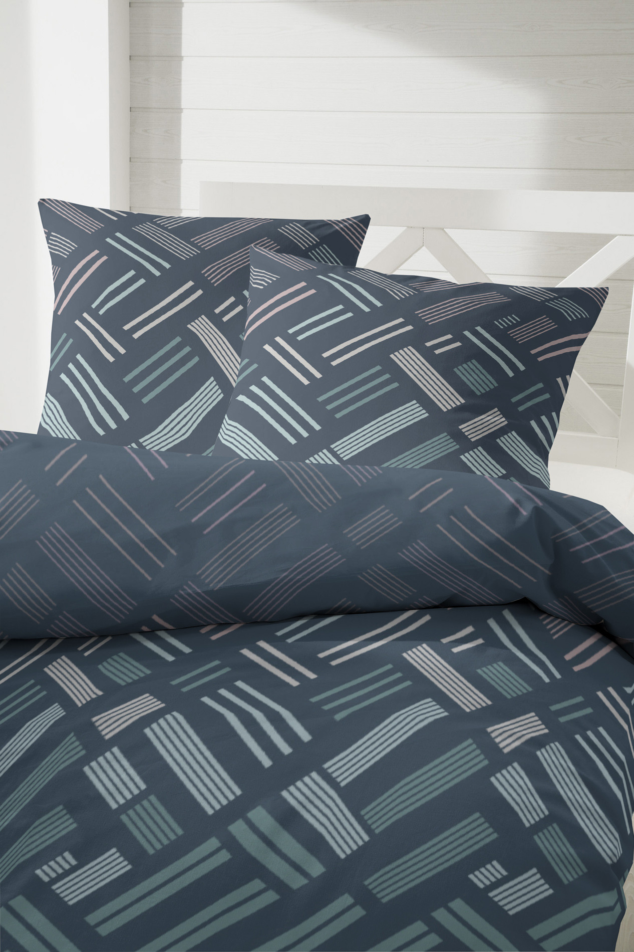 Primera Mako Satin Bettwäsche 155x220 mit 80x80 cm in Anthrazit Bleu